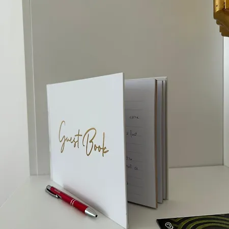 V&c Specialist Fronte Maggiore アパート *